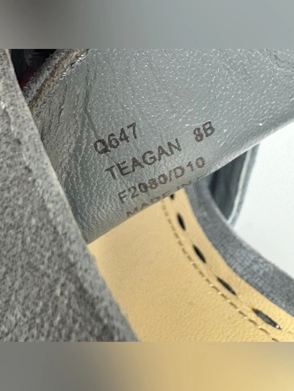 Coach Teagan Size 8 Gray Seude Peep Toe Sandals Platform Heels Tie Up Tassel